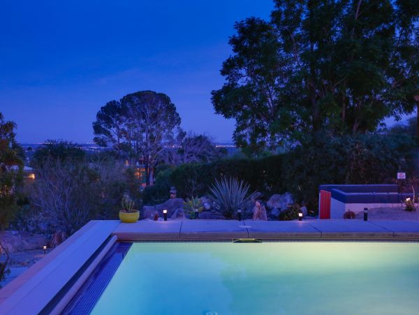 Palm Springs Home 984098