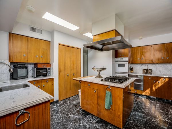 Palm Springs Home 984099