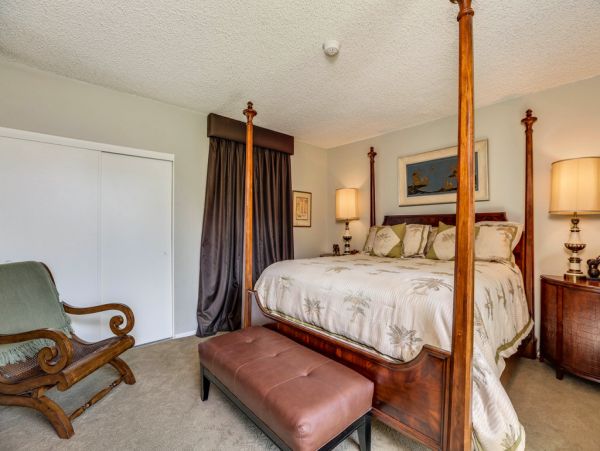 Palm Springs Home 984099