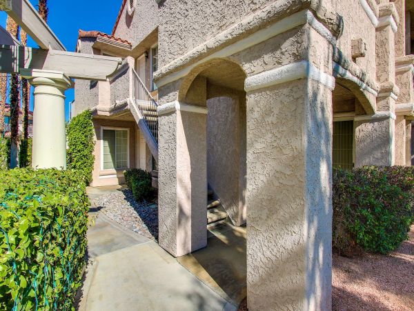 Palm Springs Home 984100