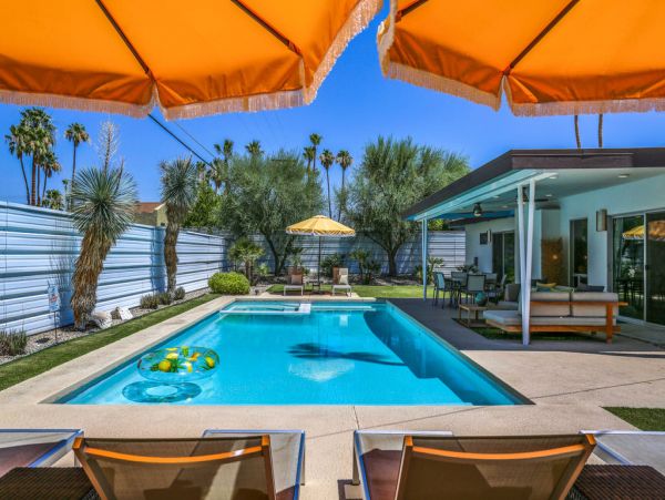 Palm Springs Home 984101