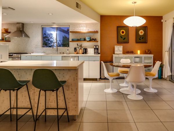 Palm Springs Home 984101