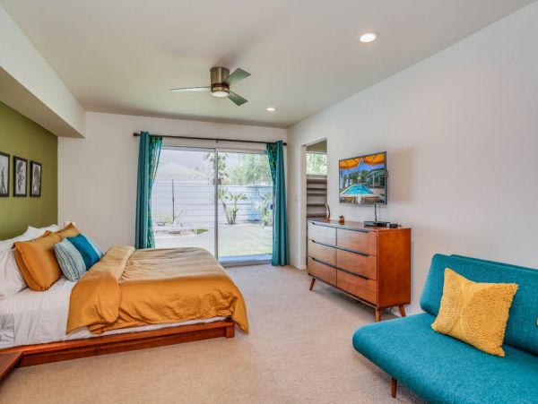 Palm Springs Home 984101