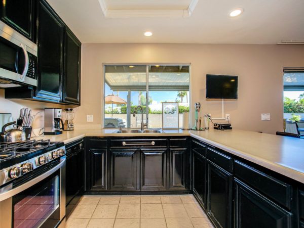 Palm Springs Home 984102
