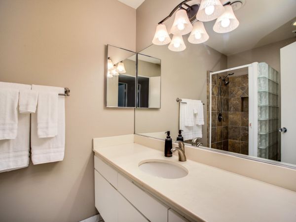Palm Springs Home 984102