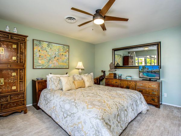 Palm Springs Home 984102