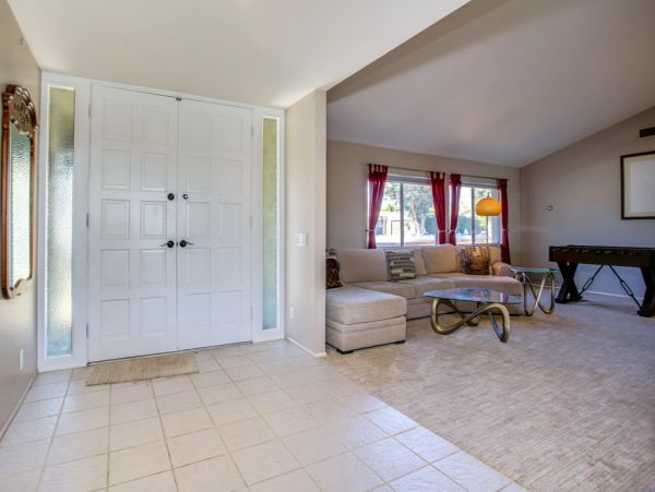 Palm Springs Home 984102