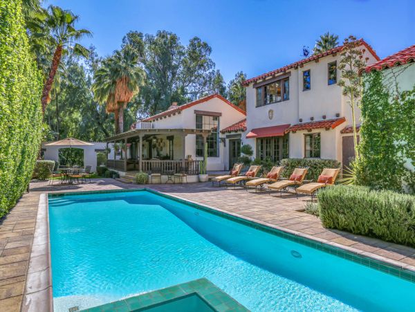 Palm Springs Home 984103