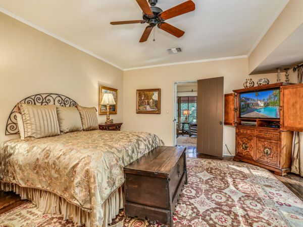 Palm Springs Home 984103