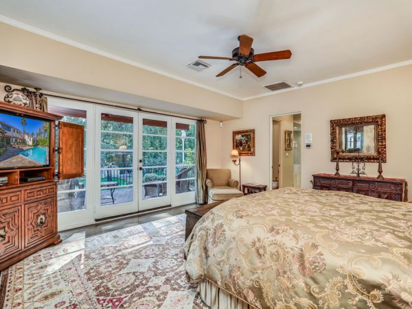 Palm Springs Home 984103