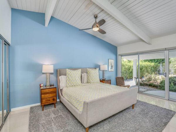 Palm Springs Home 984104