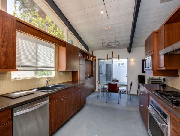 Palm Springs Home 984106