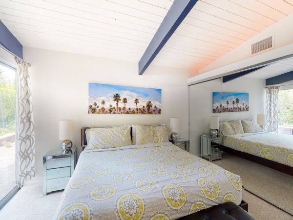 Palm Springs Home 984106