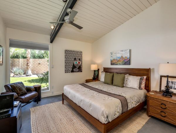 Palm Springs Home 984106