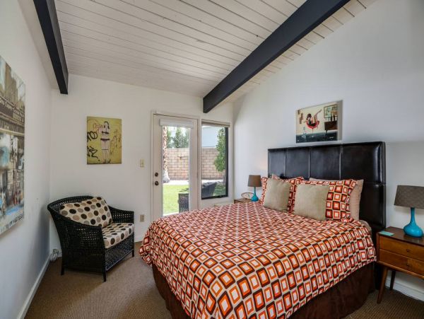 Palm Springs Home 984106