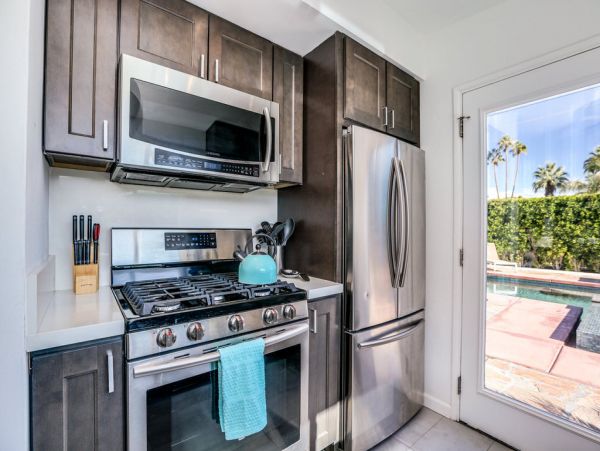 Palm Springs Home 984107