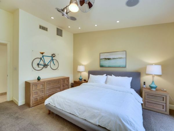 Palm Springs Home 984108