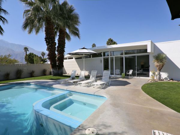 Palm Springs Home 984109