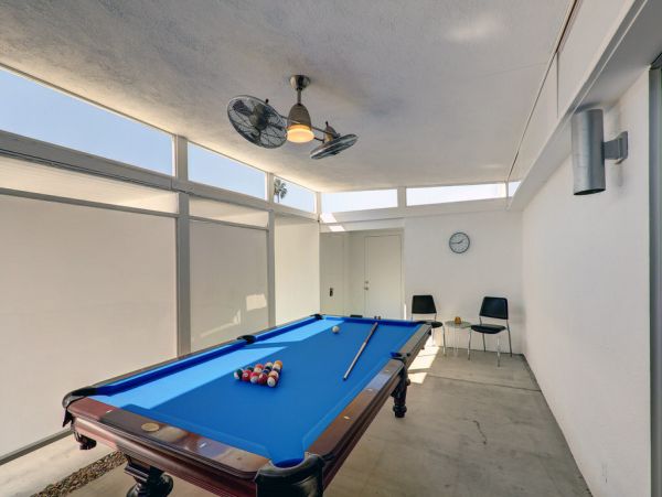 Palm Springs Home 984109
