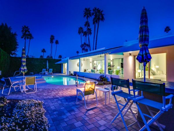 Palm Springs Home 984110