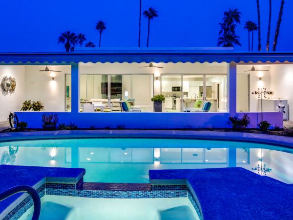 Palm Springs Home 984110