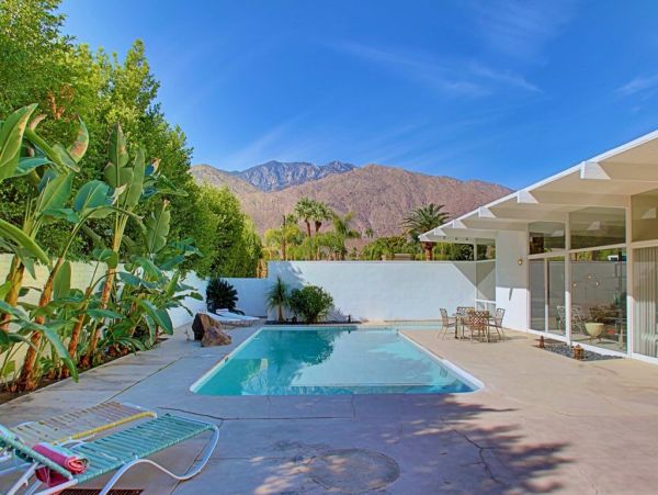 Palm Springs Home 984112