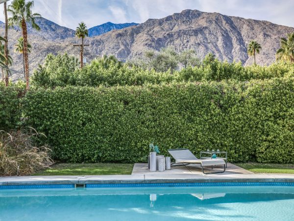 Palm Springs Home 984113