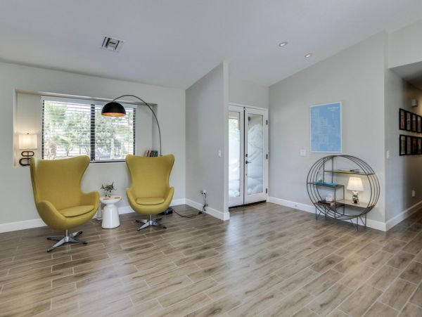 Palm Springs Home 984114