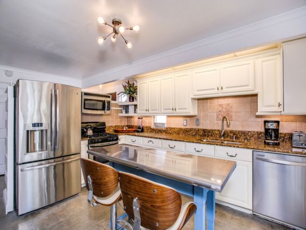 Palm Springs Home 984115