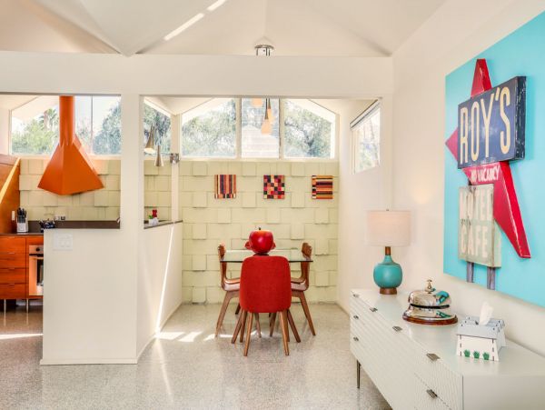 Palm Springs Home 984116