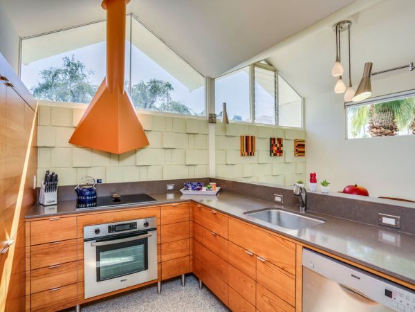 Palm Springs Home 984116