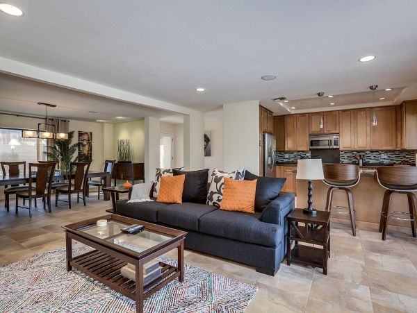 Palm Springs Home 984118