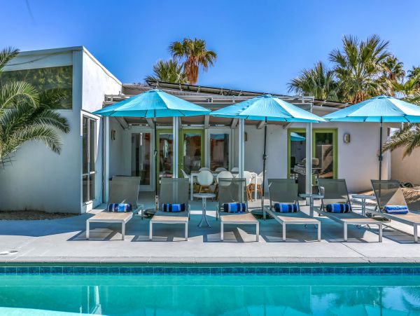 Palm Springs Home 984121