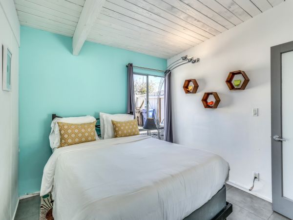 Palm Springs Home 984121