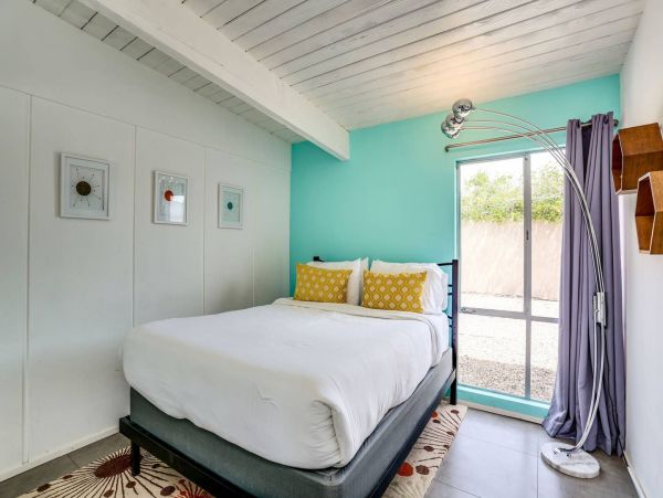 Palm Springs Home 984121