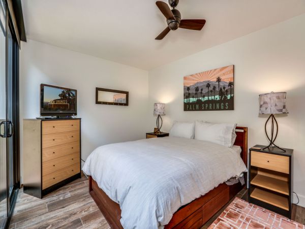 Palm Springs Home 984123