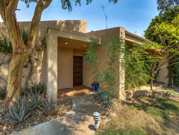 Palm Springs Home 984123