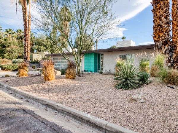 Palm Springs Home 984124