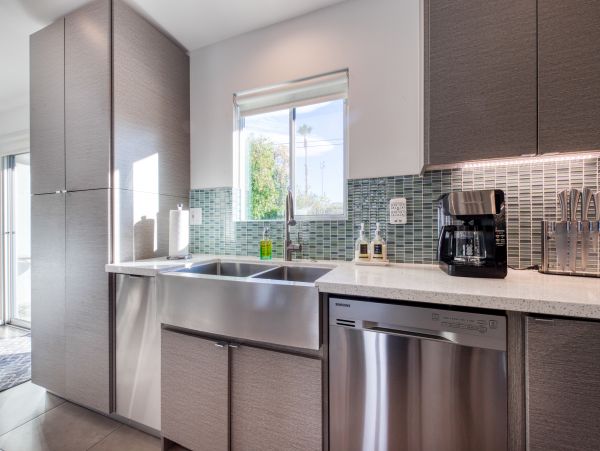 Palm Springs Home 984124
