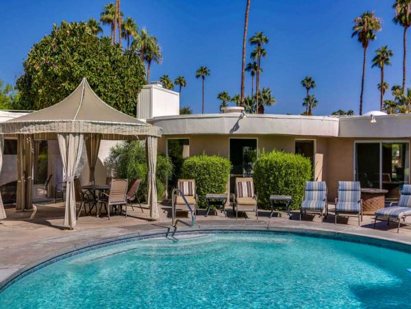 Palm Springs Home 984125