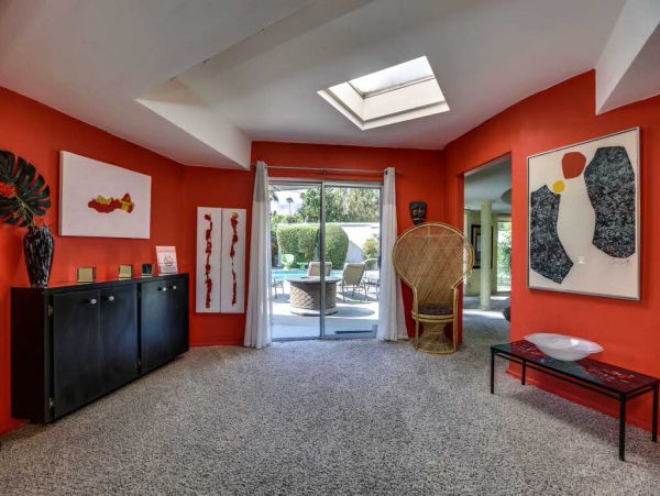 Palm Springs Home 984125