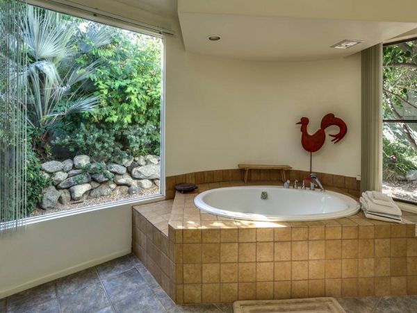 Palm Springs Home 984125