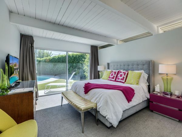 Palm Springs Home 984127
