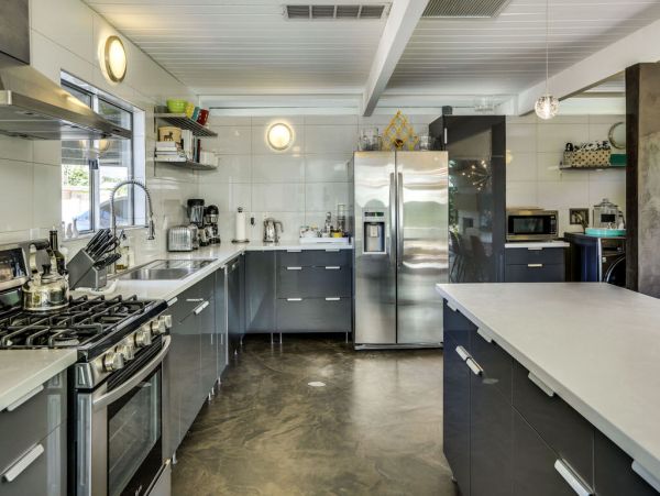 Palm Springs Home 984127