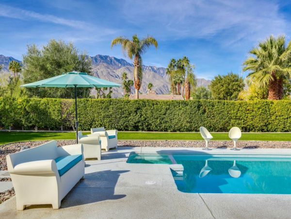 Palm Springs Home 984128