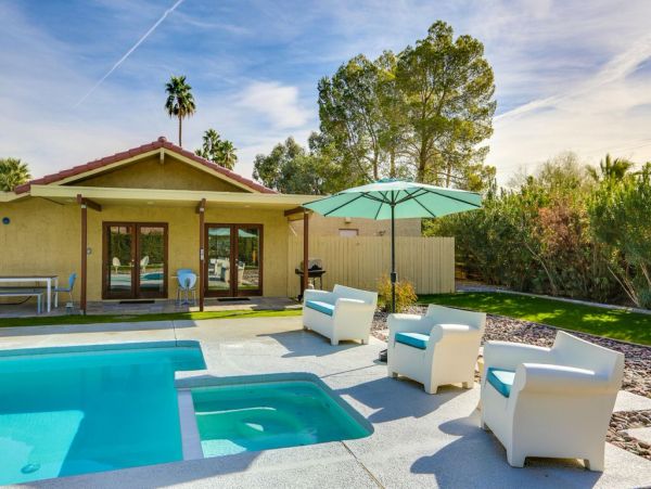 Palm Springs Home 984128