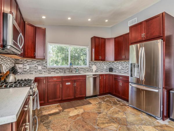 Palm Springs Home 984129