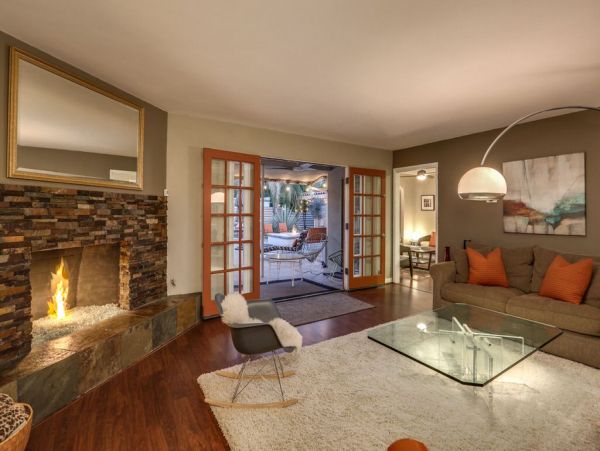 Palm Springs Home 984130