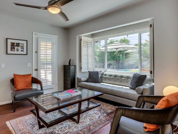 Palm Springs Home 984130
