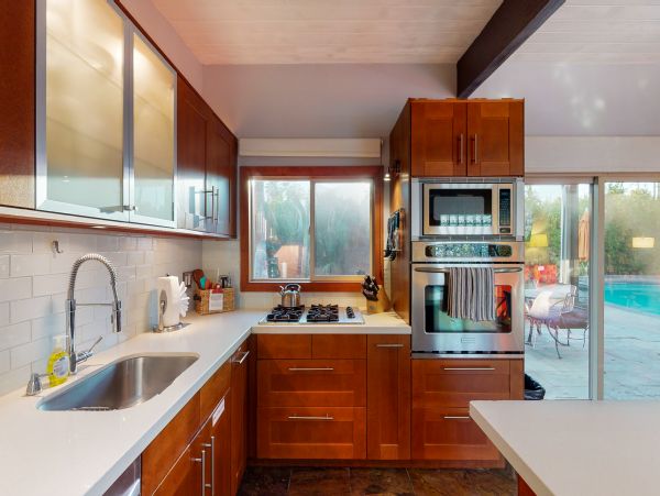 Palm Springs Home 984131